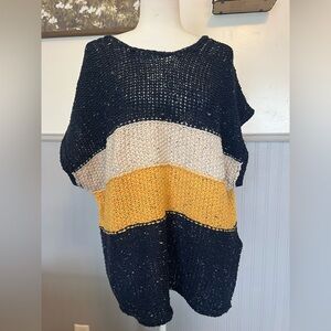 LA SEINE Short Sleeve Slouchy Sweater / Size: Medium